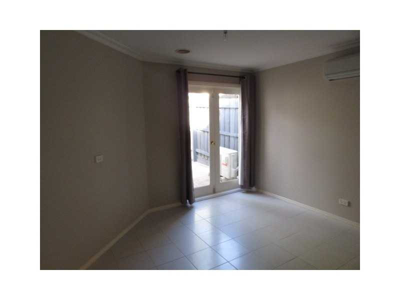 4/121 Waterdale Road, Ivanhoe VIC 3079