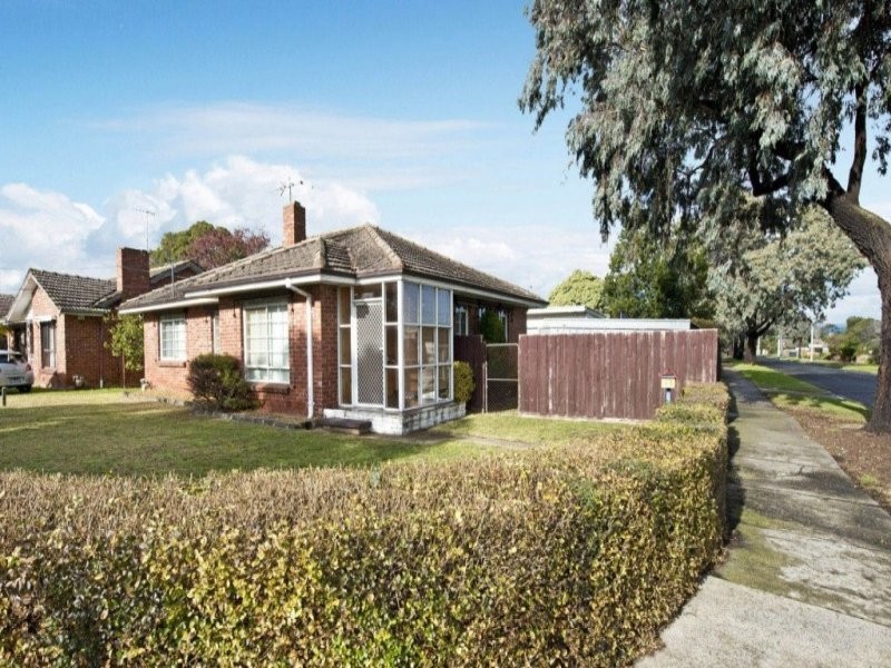 23 Setani Crescent, Heidelberg West VIC 3081