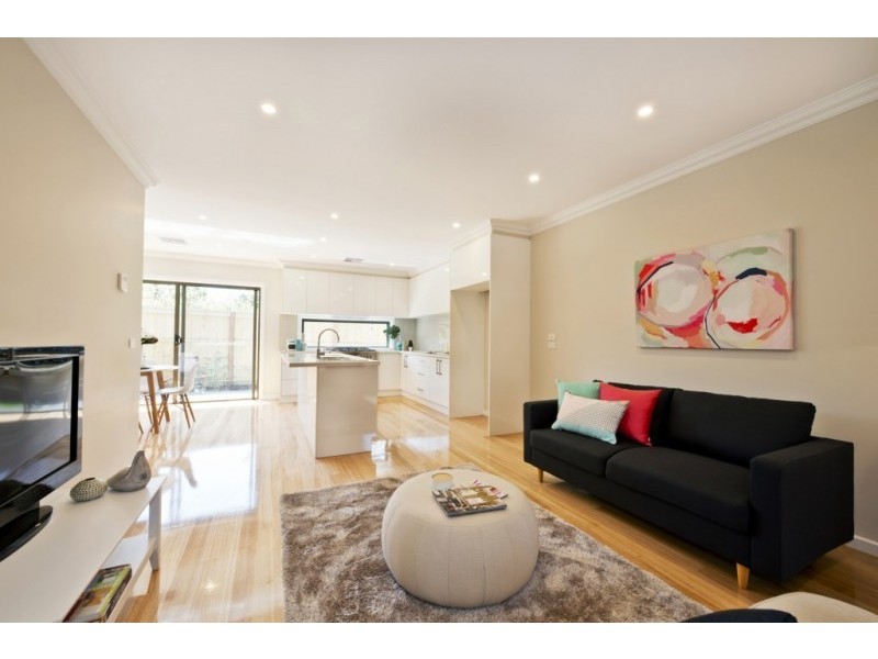 2/13 Grieve Street, Macleod VIC 3085