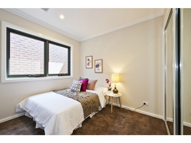 2/13 Grieve Street, Macleod VIC 3085