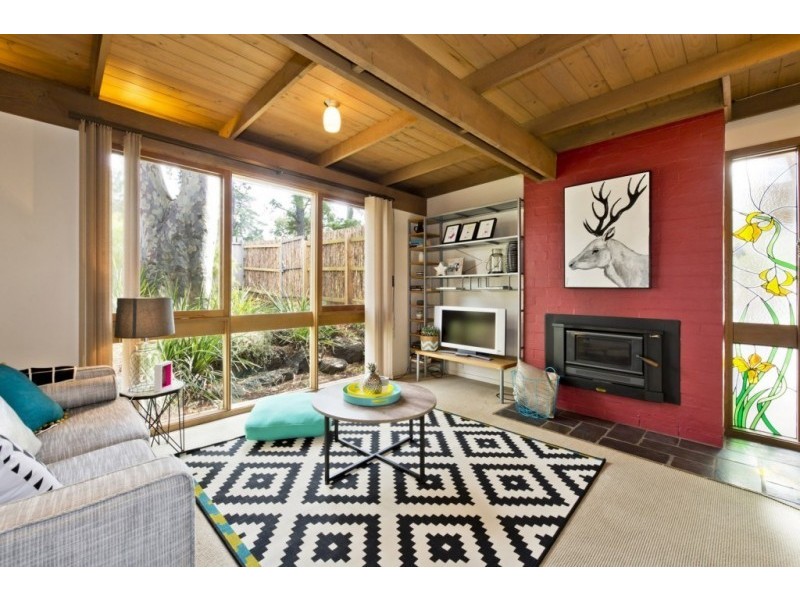 10 Stanton Crescent, Rosanna VIC 3084