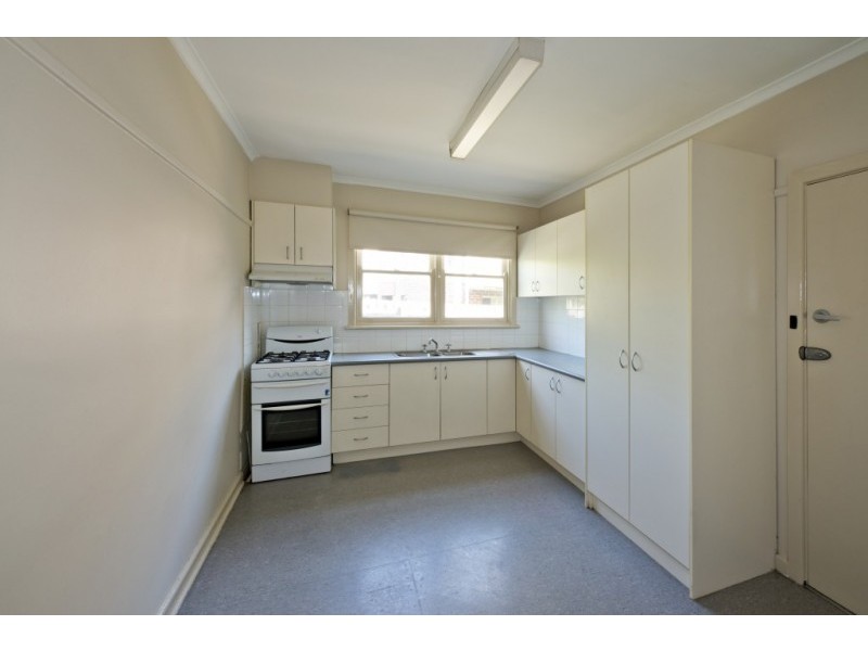 111 Southern Road & 2 Brundage Court, Heidelberg West VIC 3081