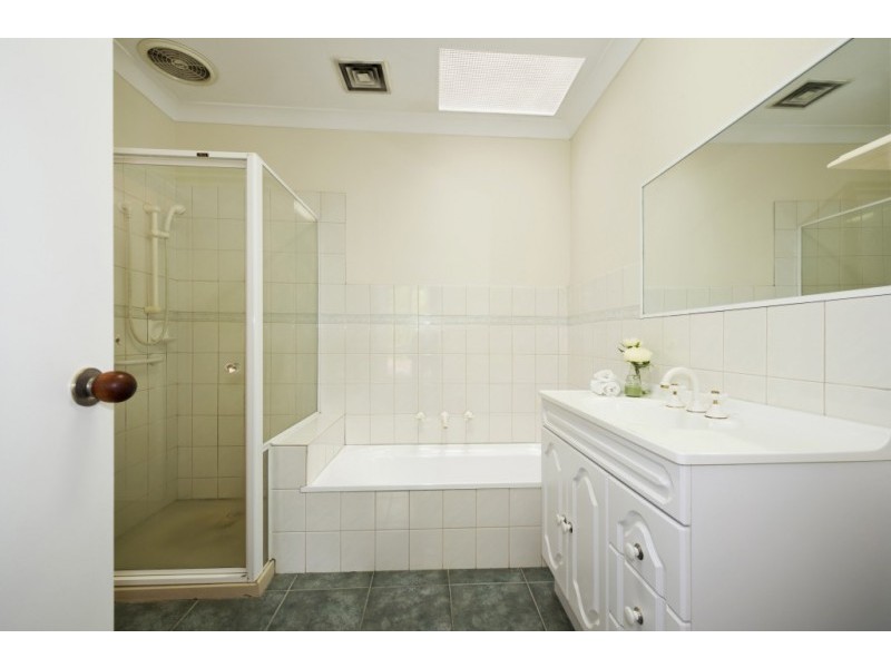 2/111 Studley Road, Eaglemont VIC 3084