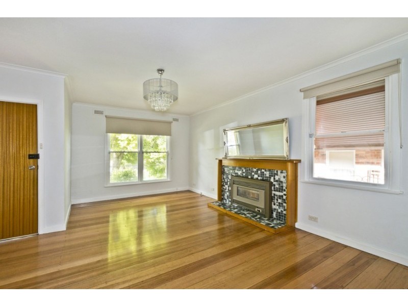 54 Outhwaite Road, Heidelberg Heights VIC 3081