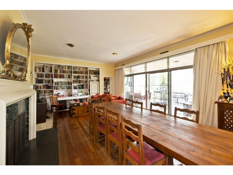 4 & 6 Sylvan Court, Ivanhoe VIC 3079