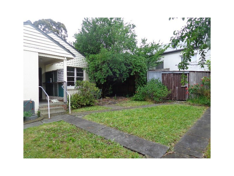 187 Southern Road, Heidelberg West VIC 3081