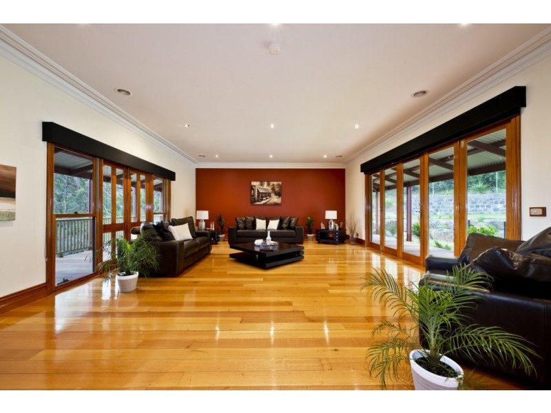 137 Bonds Road, Lower Plenty VIC 3093