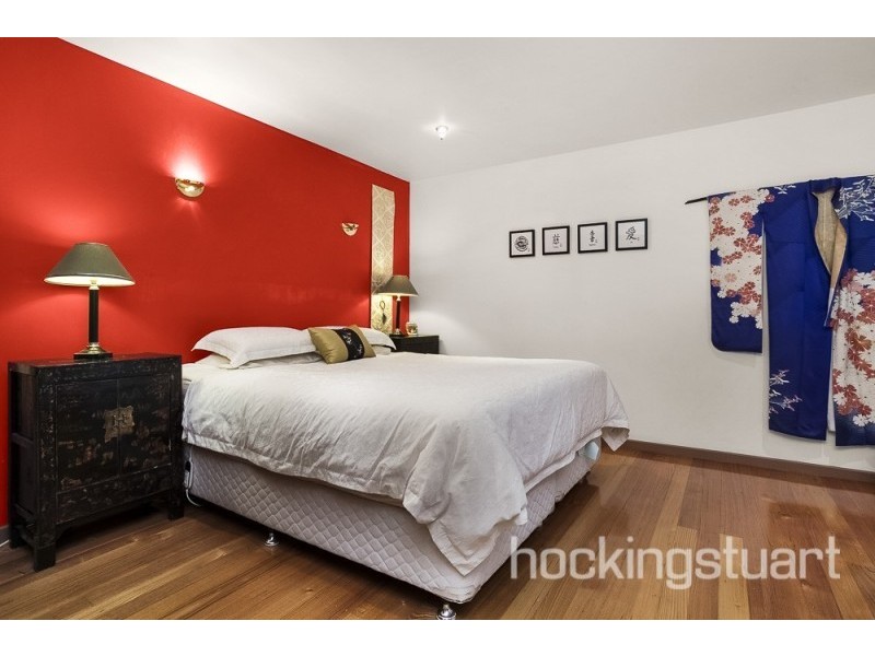 70 Mt Pleasant Road, Eltham VIC 3095