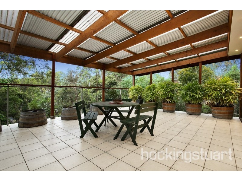 70 Mt Pleasant Road, Eltham VIC 3095