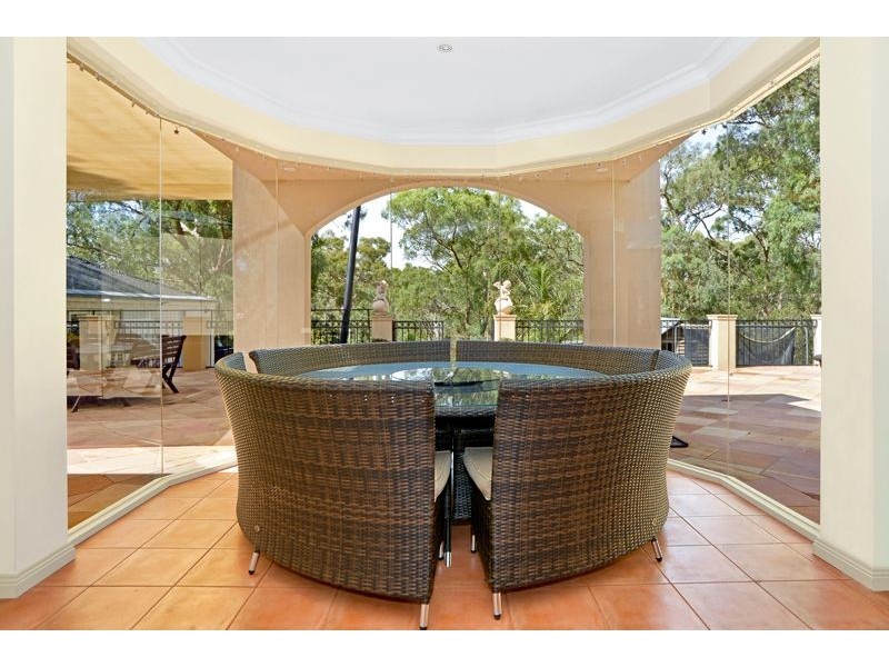 122 Albion Crescent, Greensborough VIC 3088