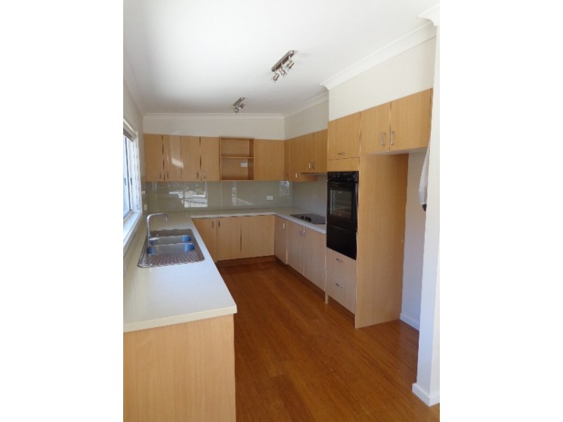 9 Orana Drive, Watsonia VIC 3087