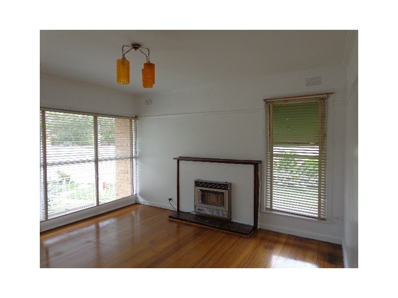 18 Boyd Crescent, Heidelberg West VIC 3081