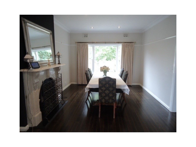 32 Jones Crescent, Rosanna VIC 3084