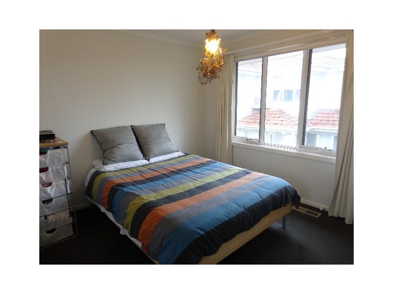 2/145 Waiora Road, Heidelberg Heights VIC 3081