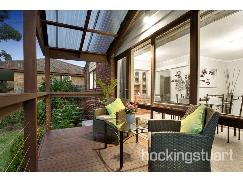 28 Collendina Crescent, Greensborough VIC 3088