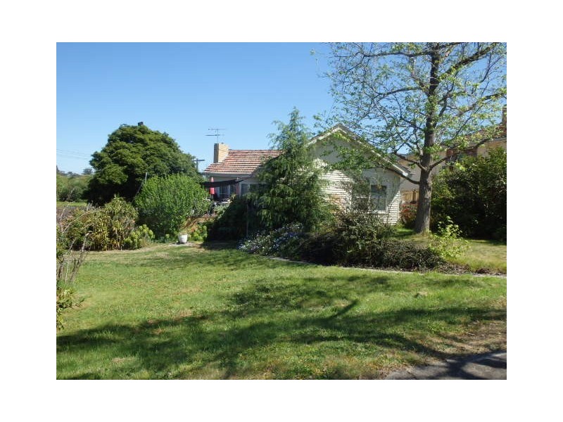 15 Alfreda Avenue, Rosanna VIC 3084