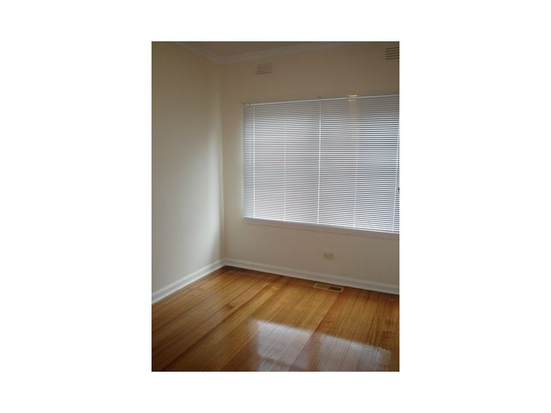 15 Alfreda Avenue, Rosanna VIC 3084