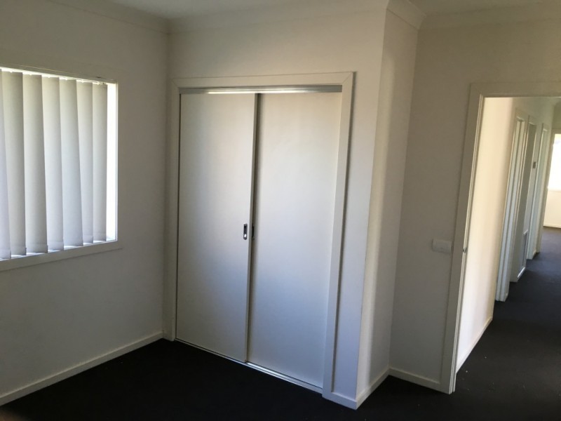 6 Tooradin Crescent, Doreen VIC 3754