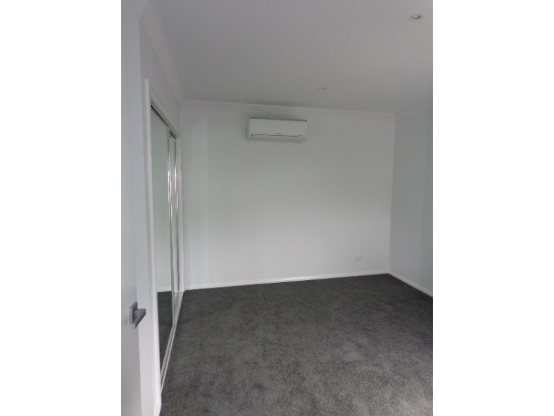 2/30 Curtis Avenue, Watsonia VIC 3087