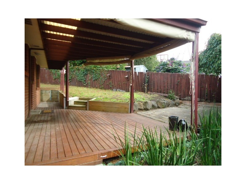 2/93 Martins Lane, Viewbank VIC 3084