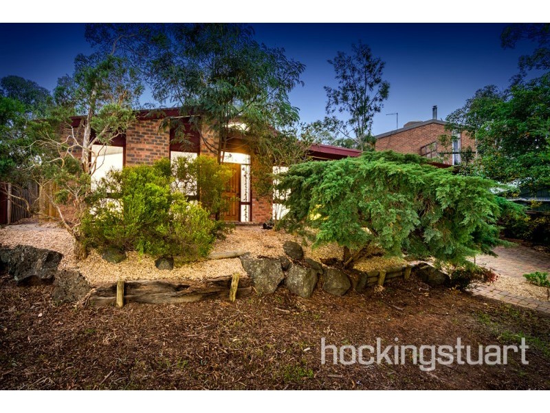 16 Monclaire Court, Eltham VIC 3095