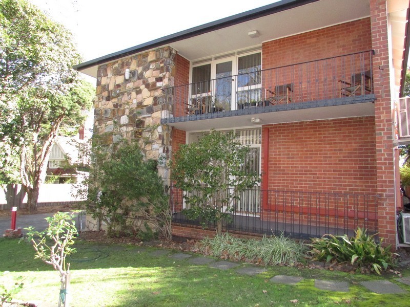1/297 Upper Heidelberg Road, Ivanhoe VIC 3079