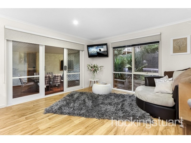 9 Liberty Court, St Helena VIC 3088