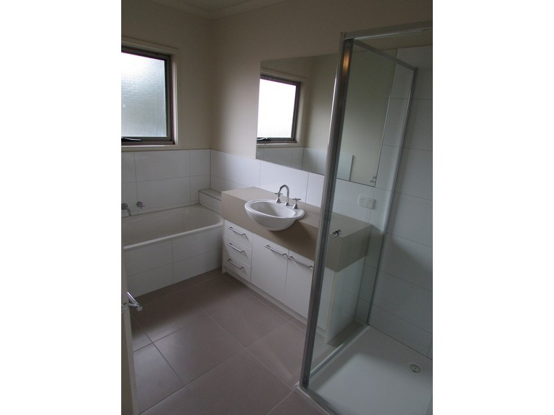 18/3 Keylana Boulevard, Mount Waverley VIC 3149