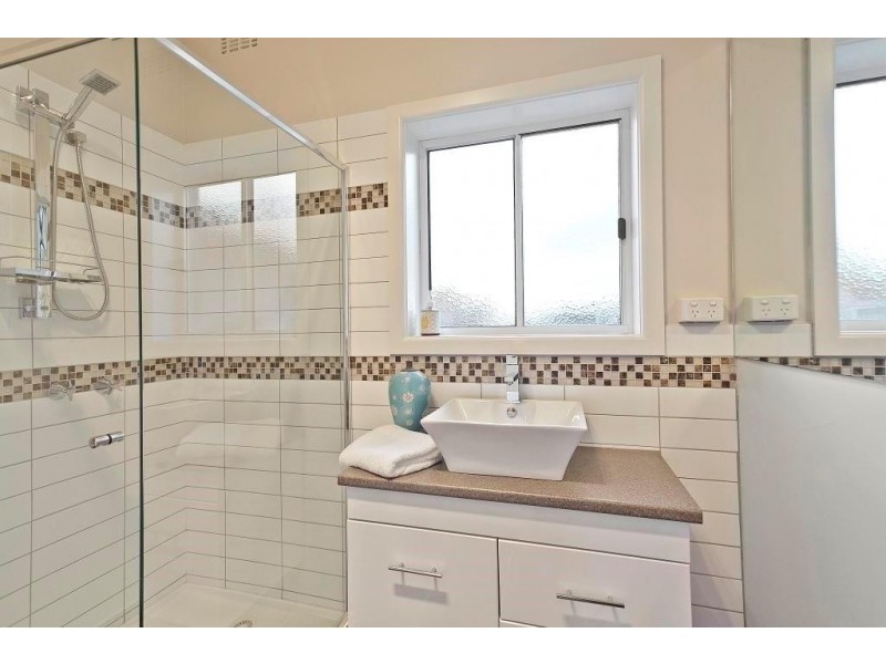 3 Shelley, Heidelberg Heights VIC 3081