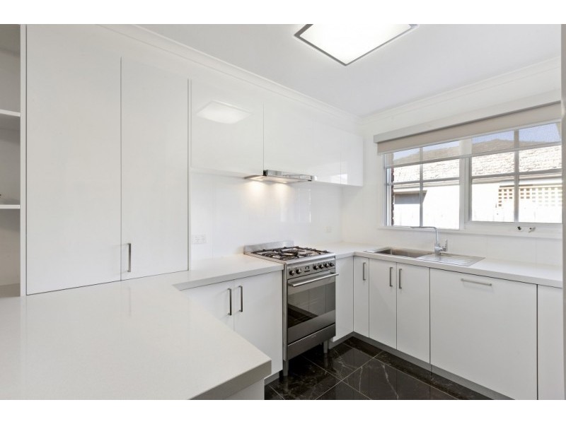 2/69 Livingstone Street, Ivanhoe VIC 3079