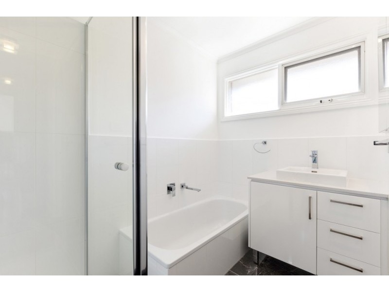 2/69 Livingstone Street, Ivanhoe VIC 3079