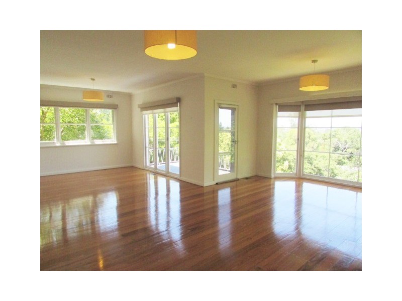 54 Studley Road, Ivanhoe VIC 3079