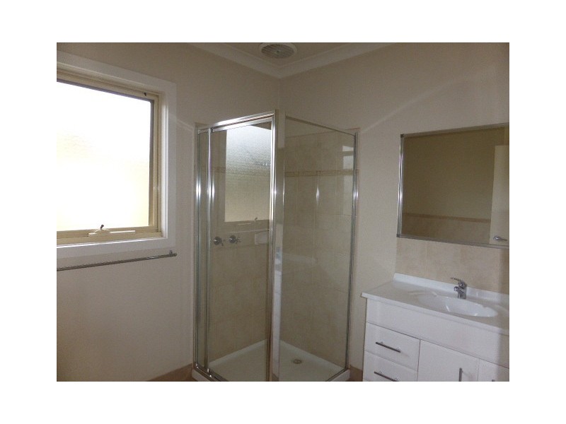 2A Stephens Street, Montmorency VIC 3094