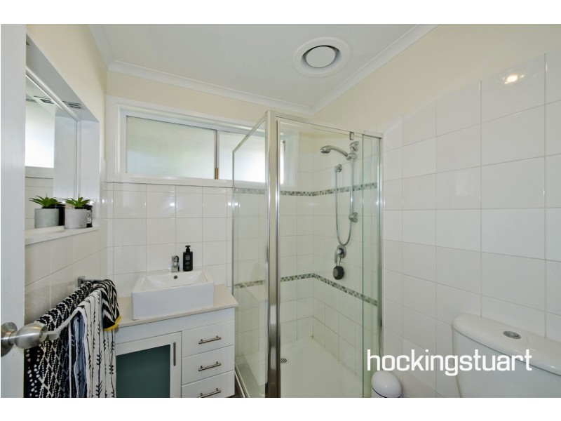 8 Lowan Avenue, Yallambie VIC 3085