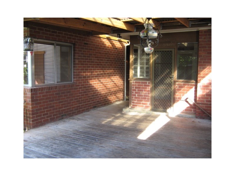 86 Waiora Road, Rosanna VIC 3084