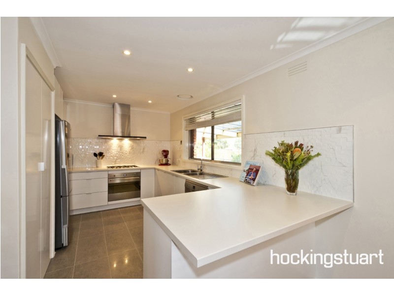 32 Duncan Avenue, Greensborough VIC 3088
