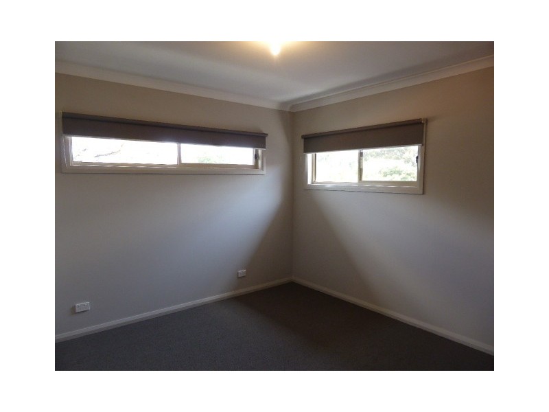 4A Narvik Crescent, Heidelberg West VIC 3081