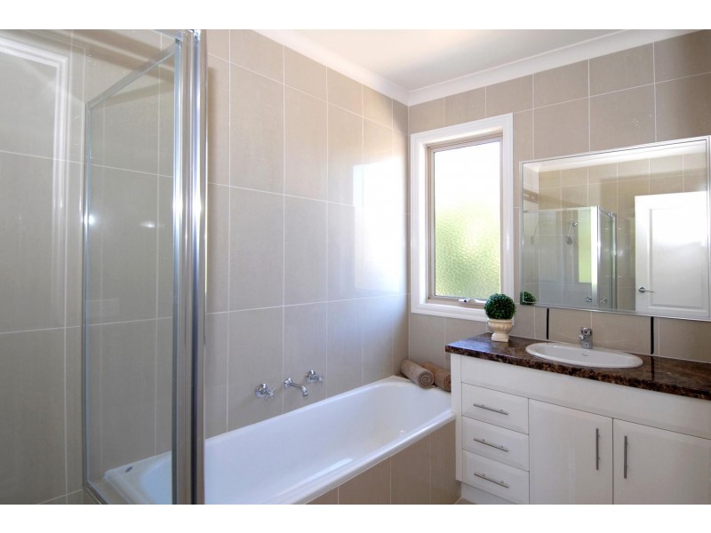 38 Martins Lane, Viewbank VIC 3084