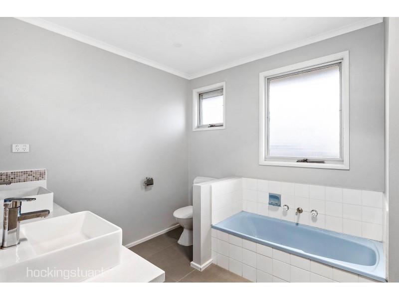 8 Garth Street, Ivanhoe VIC 3079