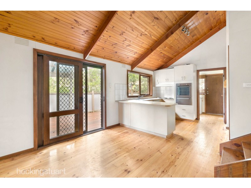1 Carlyle Close, Hurstbridge VIC 3099
