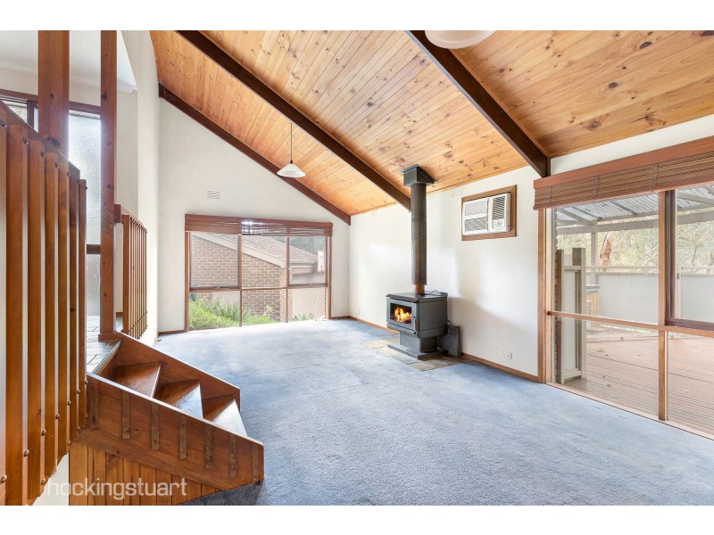 1 Carlyle Close, Hurstbridge VIC 3099