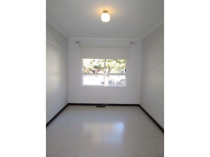 96 Southern Road, Heidelberg Heights VIC 3081