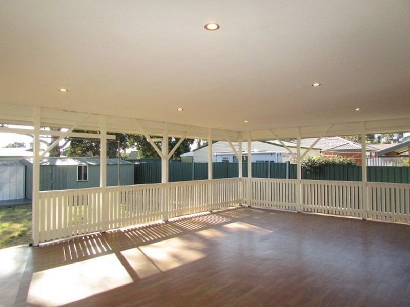 96 Southern Road, Heidelberg Heights VIC 3081