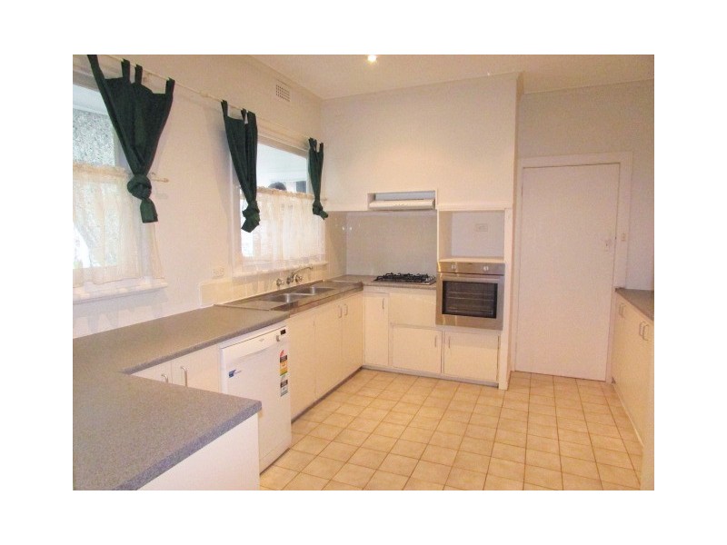 50 Grove Road, Rosanna VIC 3084