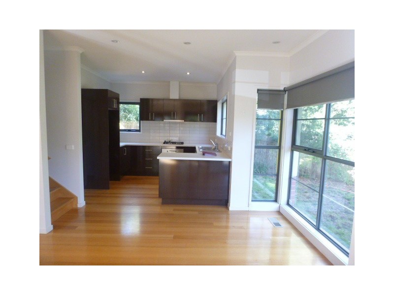 2/45 Douglas Street, Rosanna VIC 3084