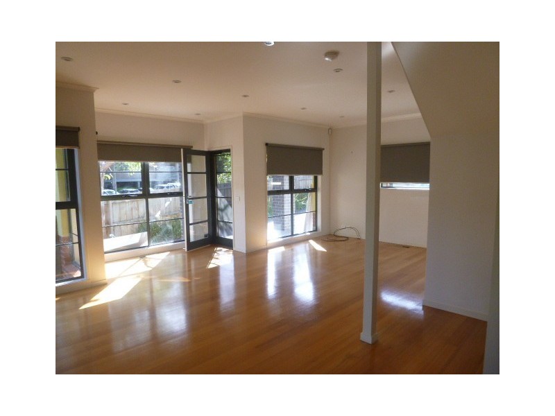 2/45 Douglas Street, Rosanna VIC 3084