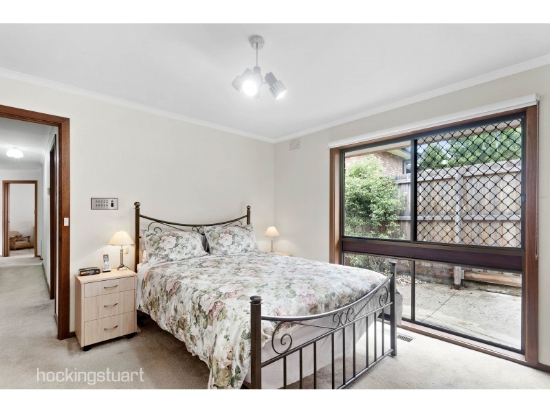 34 Sherlowe Crescent, Viewbank VIC 3084