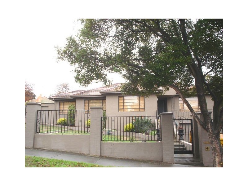 13 Toorang Avenue, Balwyn North VIC 3104