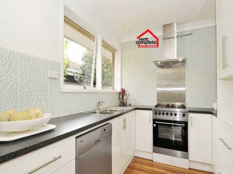 1/113 Warrigal Road, Mentone VIC 3194