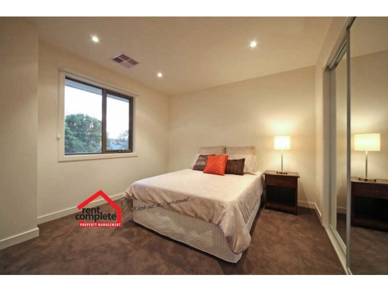 8 Brady Road, Bentleigh East VIC 3165